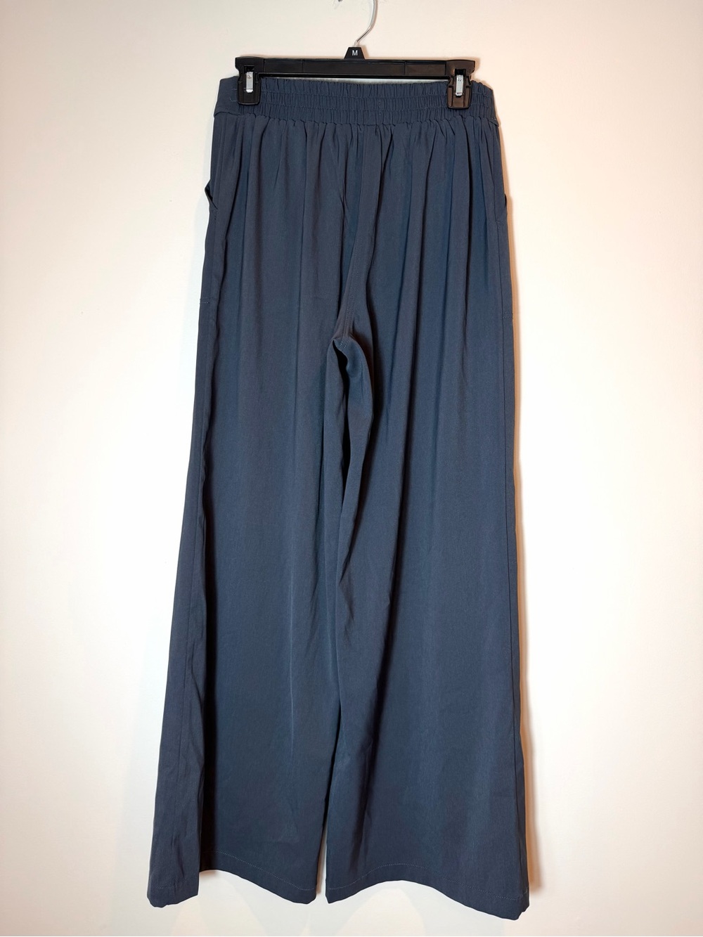 Max Studio Grey Pull-On Elastic Waist Pants Wide Leg Pants Size Medium - Picture 4 of 11